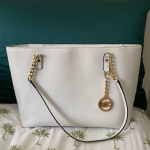 Michael Kors purse MAKE OFFER